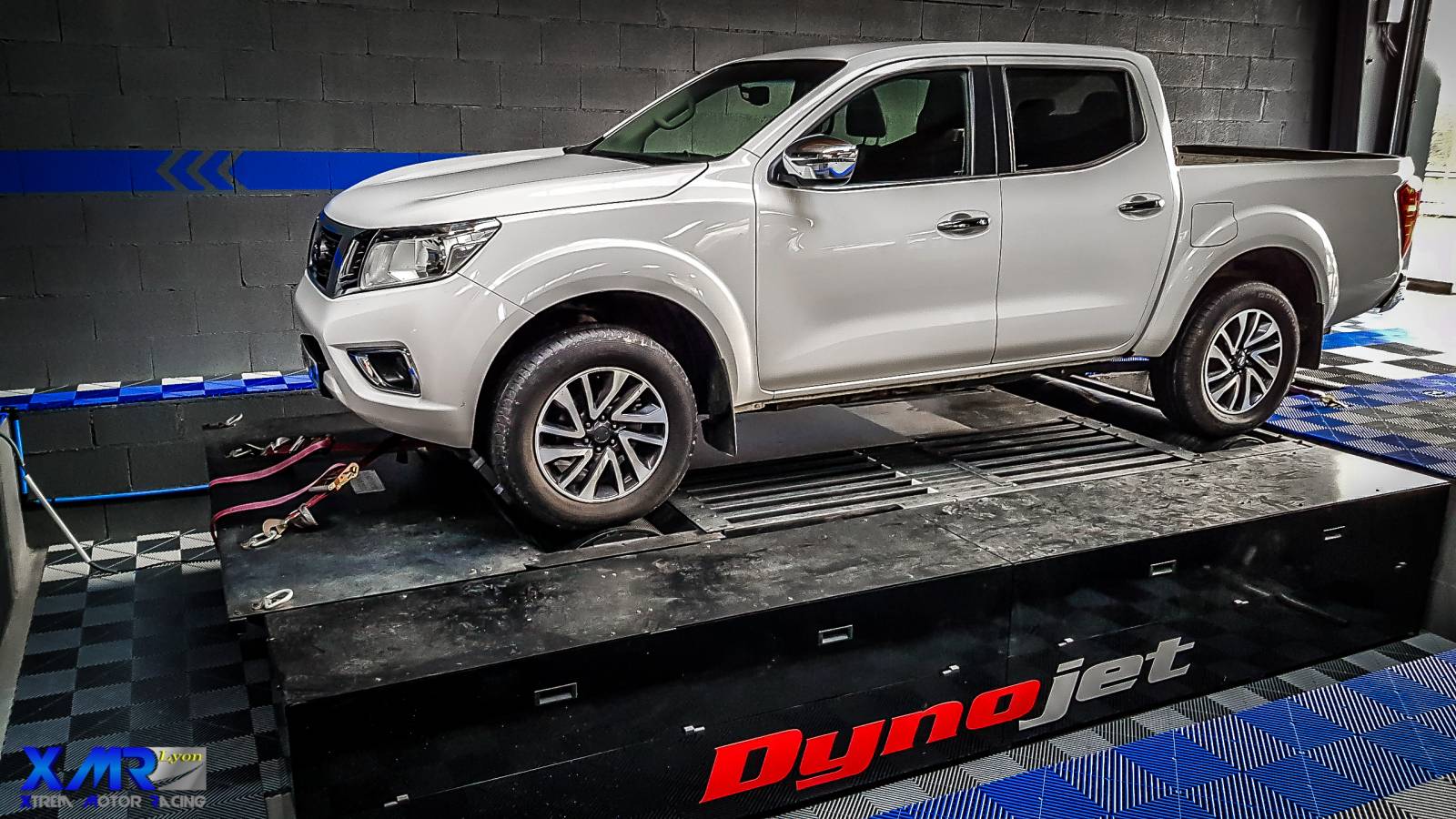 Reprogrammation moteur Stage 1 NISSAN NAVARA à XTREM MOTOR RACING GIVORS.