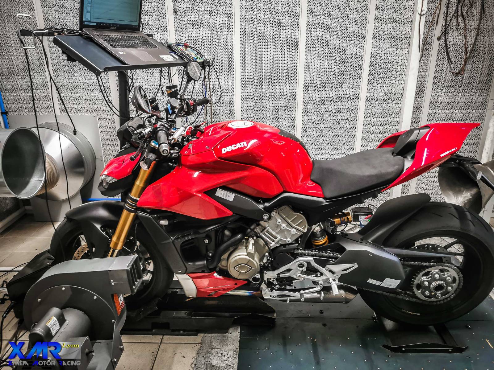 DUCATI Streefighter V4